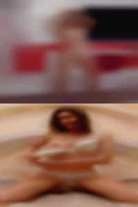 Winked old nude club woman.